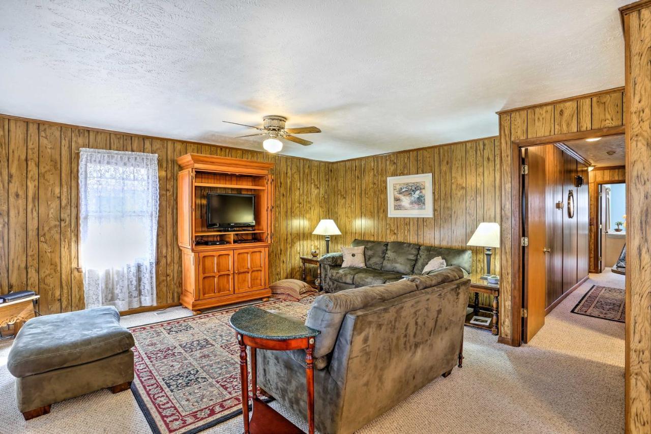 Lake Waccamaw Home With Fenced Yard And Shared Pier! Εξωτερικό φωτογραφία